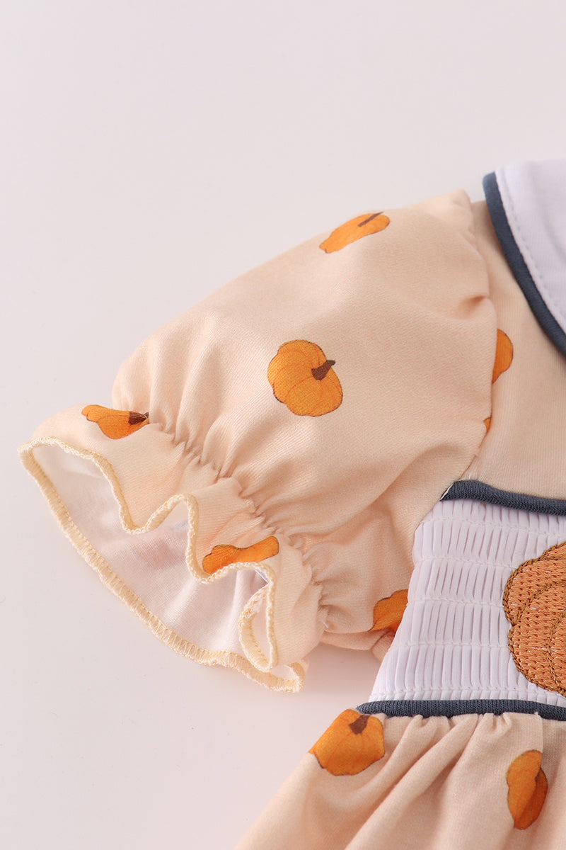 Khaki embroidery smocked bloomer set