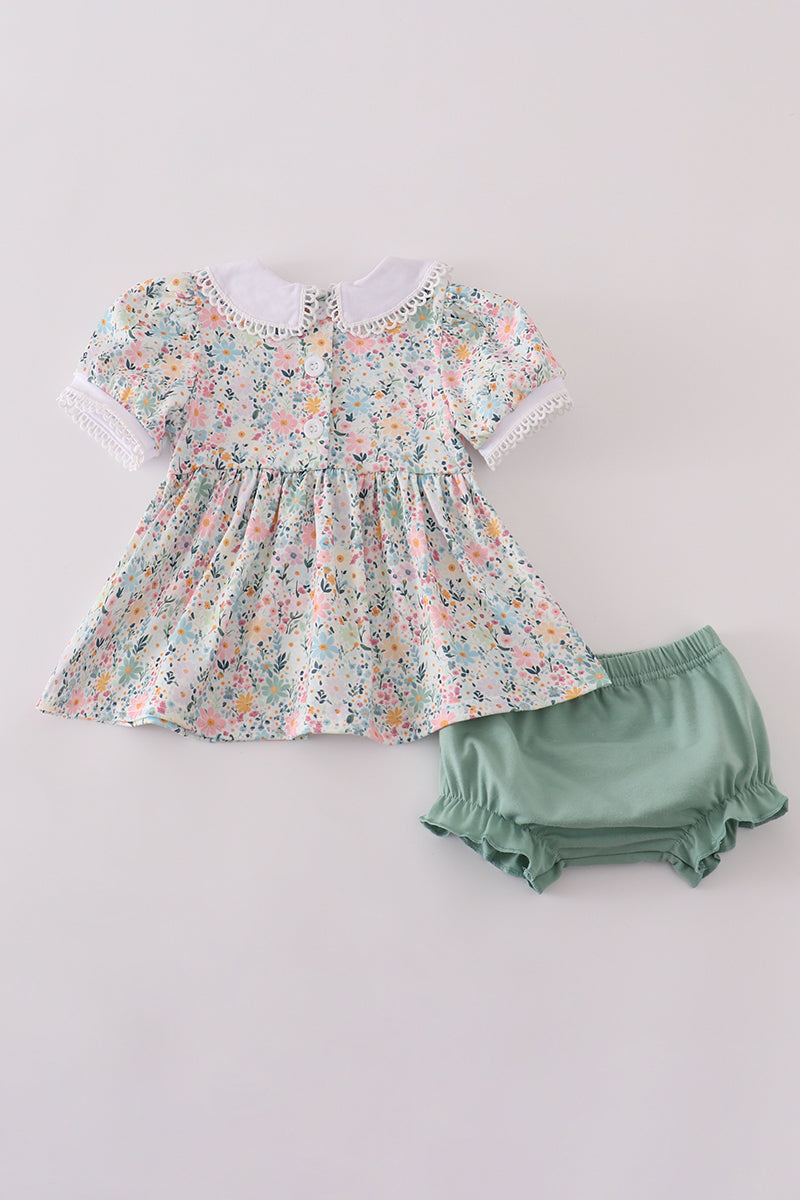Green floral pumpkin embroidery smocked bloomer set