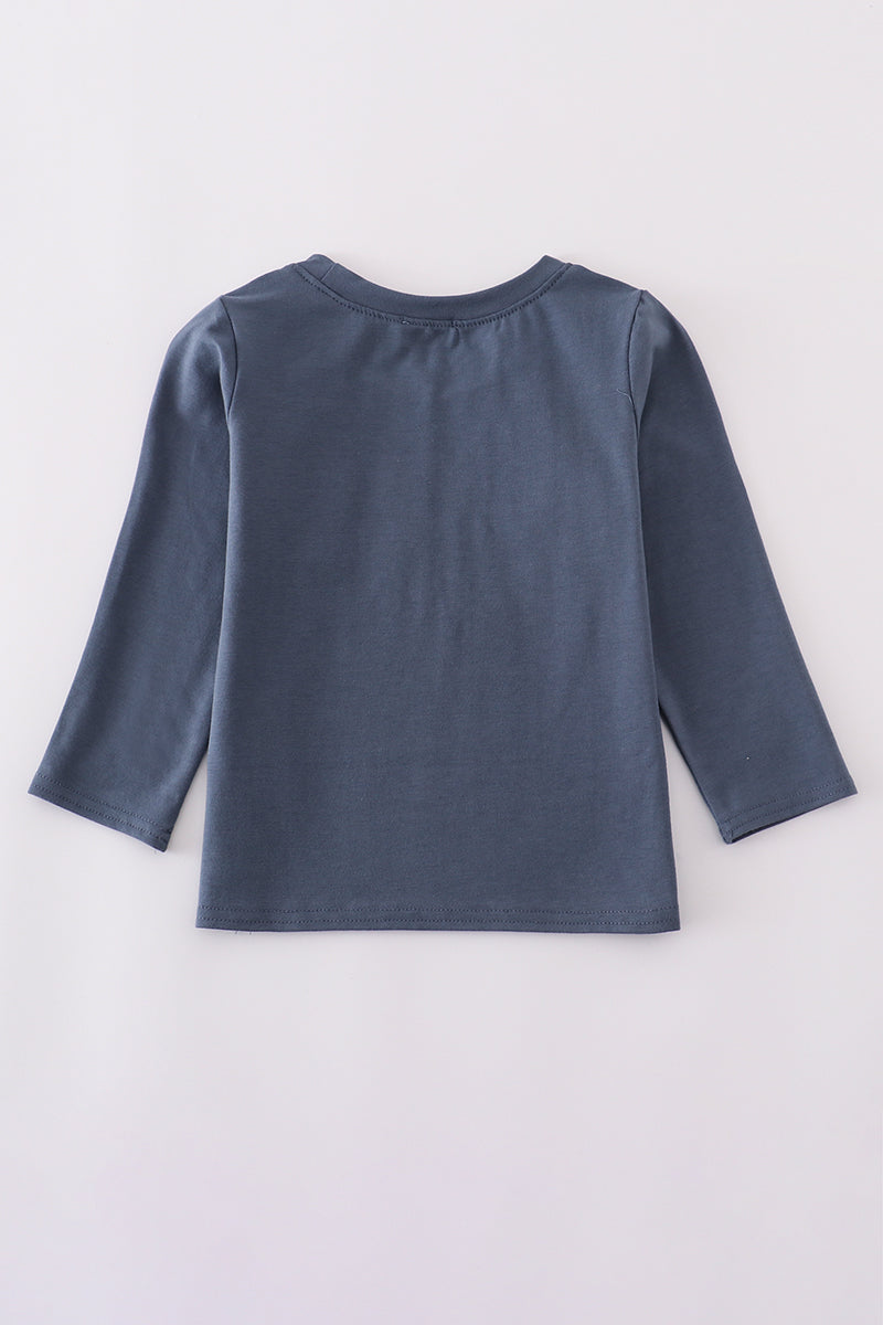 Navy hunting embroidery top