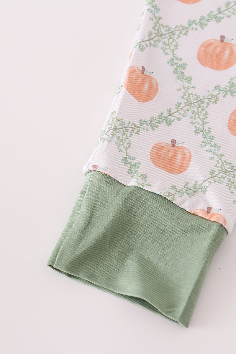Green pumpkin bamboo pajamas set
