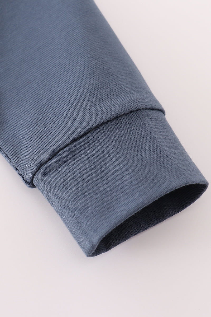 Navy character embroidery zip pull over