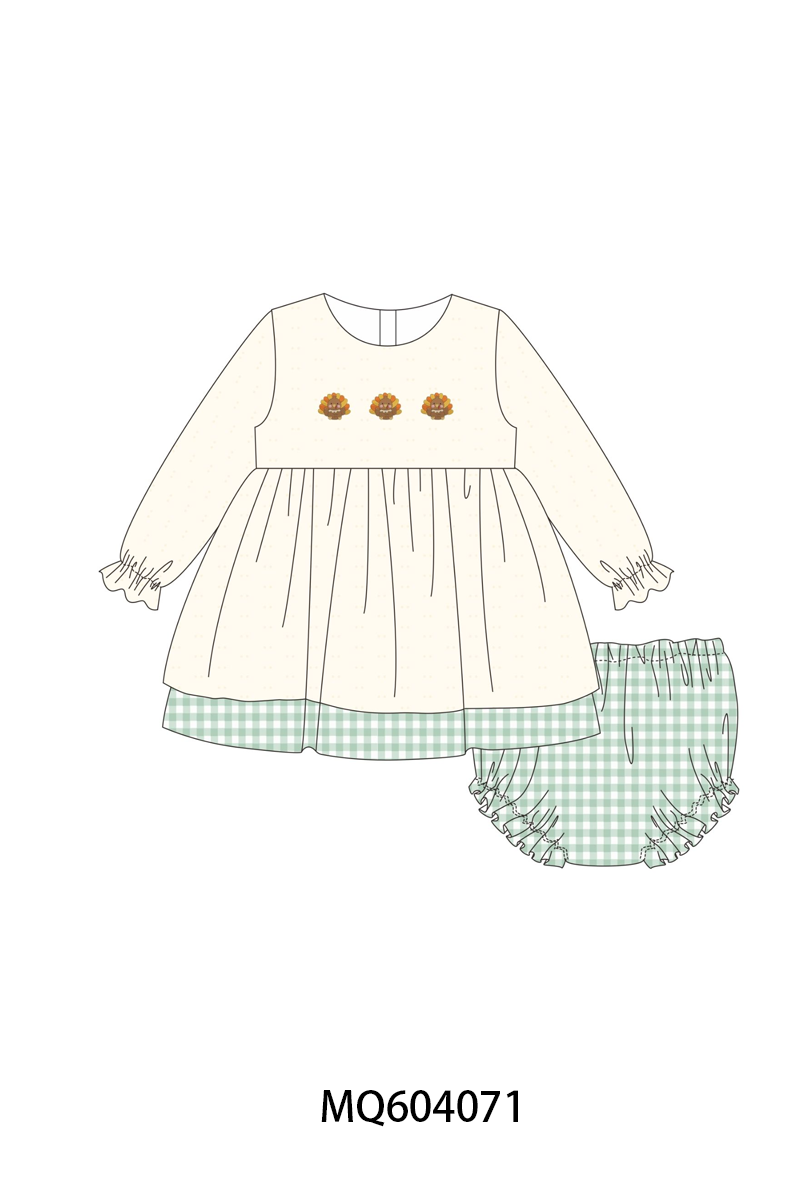 Beige turkey embroidery bloomer set