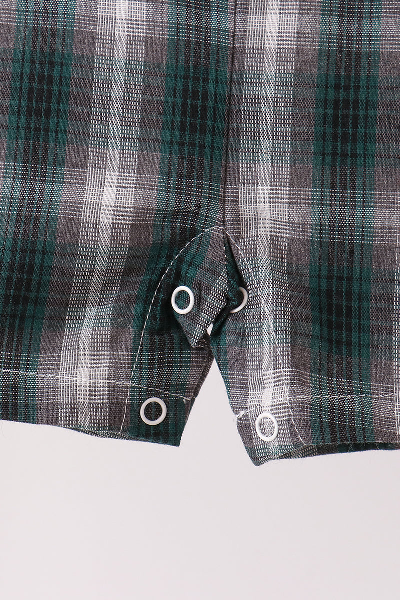 Green plaid jonjon